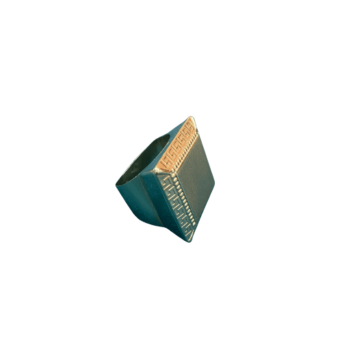 Chevalière biscuit carrée effet brossé – Or 18 carats (750/1000e)
